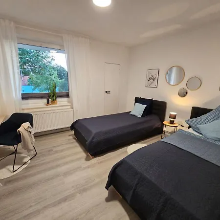 公寓 Blu Ferienwohnung, Businesswohnung, Monteurzimmer 萨尔茨吉特
